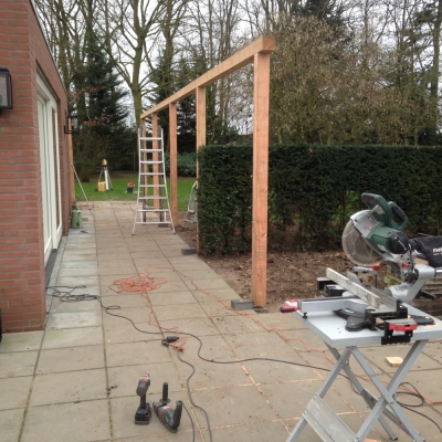 Stoere robuuste pergola Drunen